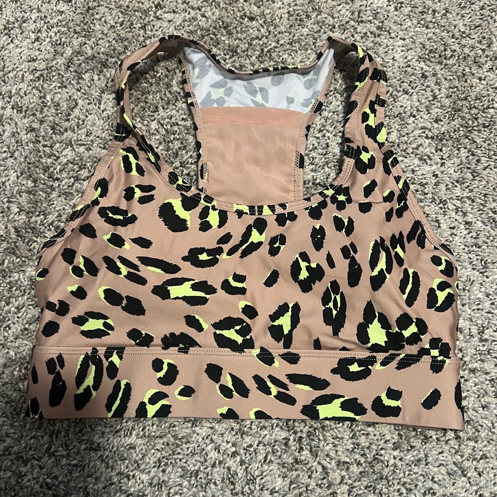 Fabletics Leopard Print Set - image 2